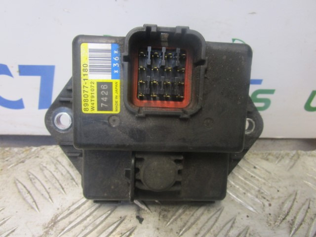 ISUZU N75 (4HK1) ECU / RELAY 898771180 - Steuergerät für LKW: das Bild 1 ISUZU N75 (4HK1) ECU / RELAY 898771180 - Steuergerät für LKW: das Bild 1