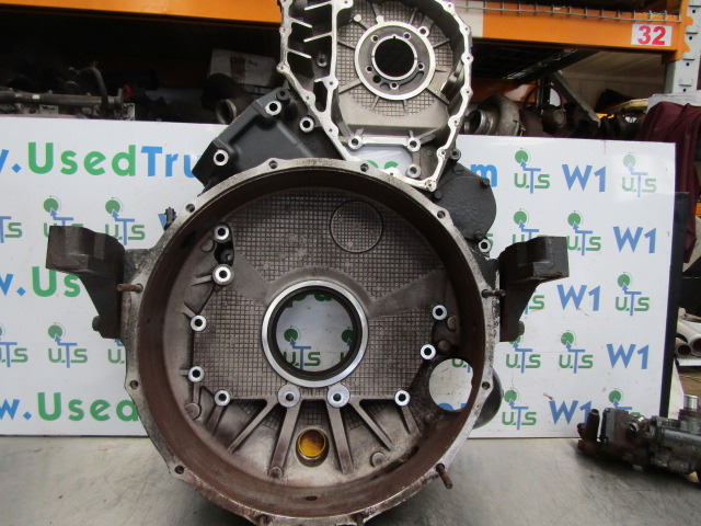IVECO STRALIS CURSOR 10 FLYWHEEL BELLHOUSING P/NO 5801551117 - Schwungscheibe für LKW: das Bild 2 IVECO STRALIS CURSOR 10 FLYWHEEL BELLHOUSING P/NO 5801551117 - Schwungscheibe für LKW: das Bild 2