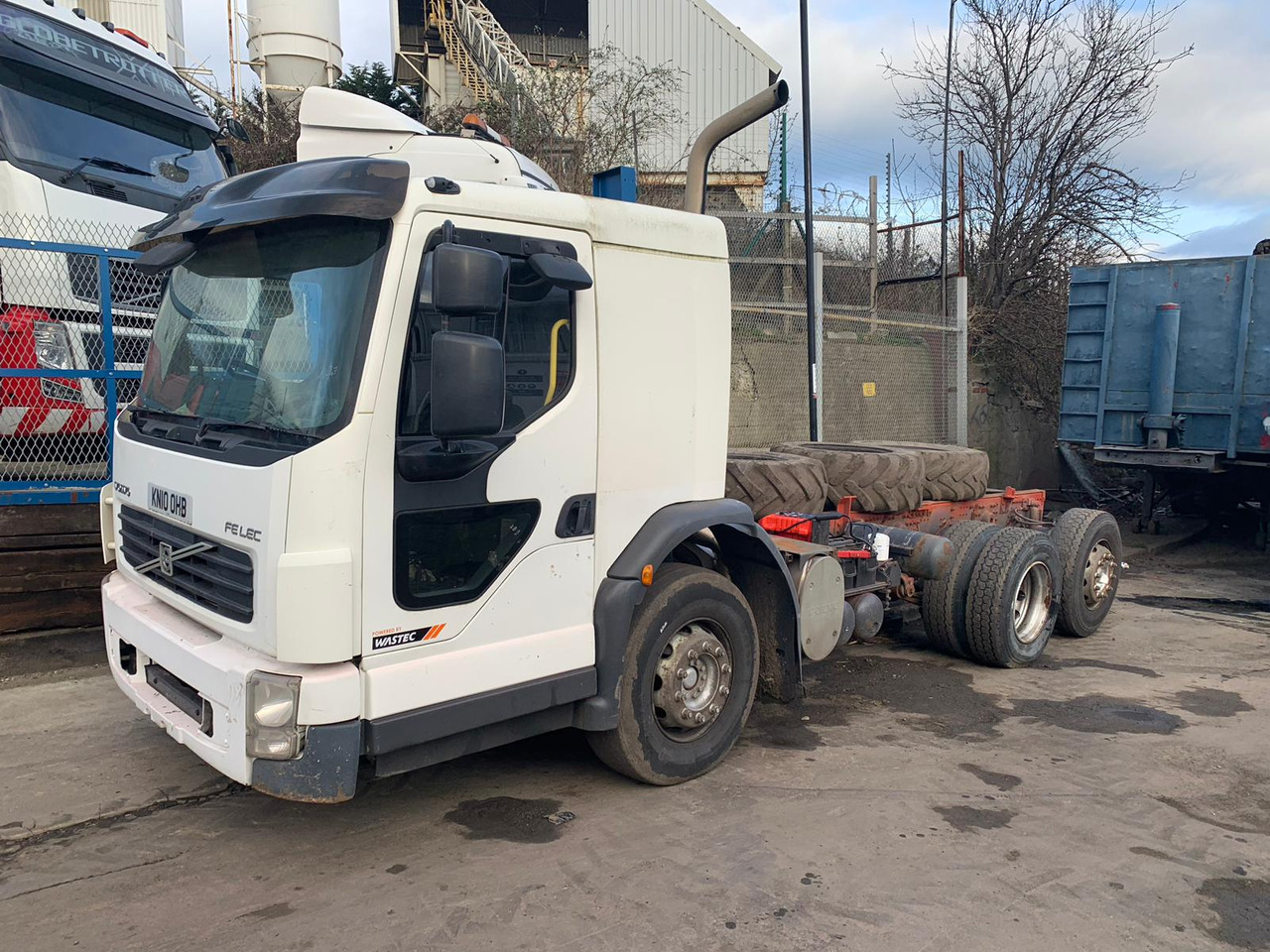 VOLVO FE 320 EURO 5 AUTOMATIC 2010 BREAKING - LKW: das Bild 1 VOLVO FE 320 EURO 5 AUTOMATIC 2010 BREAKING - LKW: das Bild 1
