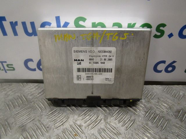 MAN TGA / TGS FFR UNIT ECU P/NO 81.25805.7040 - Steuergerät für LKW: das Bild 1 MAN TGA / TGS FFR UNIT ECU P/NO 81.25805.7040 - Steuergerät für LKW: das Bild 1