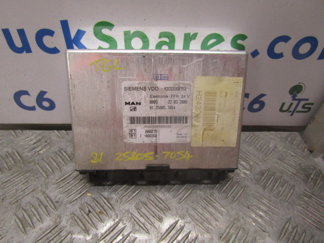 MAN TGL ELECTRONIC FFR UNIT P/NO 81.25805.7054 - Elektrische Ausrüstung für LKW: das Bild 1 MAN TGL ELECTRONIC FFR UNIT P/NO 81.25805.7054 - Elektrische Ausrüstung für LKW: das Bild 1