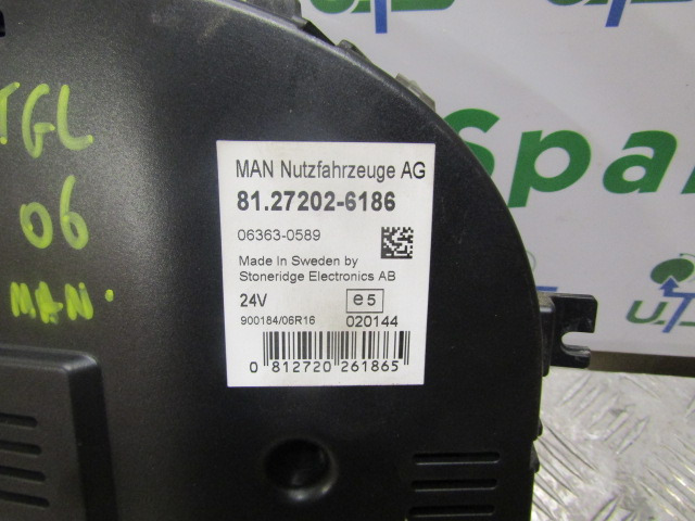 MAN TGL/TGM CLOCK CLUSTER 81.27202.6186 - Elektrische Ausrüstung für LKW: das Bild 2 MAN TGL/TGM CLOCK CLUSTER 81.27202.6186 - Elektrische Ausrüstung für LKW: das Bild 2