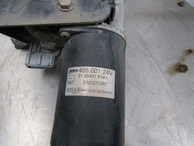 MAN TGM / TGS WIPER MOTOR AND LINKAGE COMPLETE 81264016141 - Fahrerhaus und Interieur für LKW: das Bild 2 MAN TGM / TGS WIPER MOTOR AND LINKAGE COMPLETE 81264016141 - Fahrerhaus und Interieur für LKW: das Bild 2
