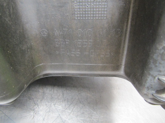 MERCEDES ACTROS MP4 OM471-6 ENGINE OIL SUMP P/NO A4710106113 - Motor und Teile für LKW: das Bild 3 MERCEDES ACTROS MP4 OM471-6 ENGINE OIL SUMP P/NO A4710106113 - Motor und Teile für LKW: das Bild 3