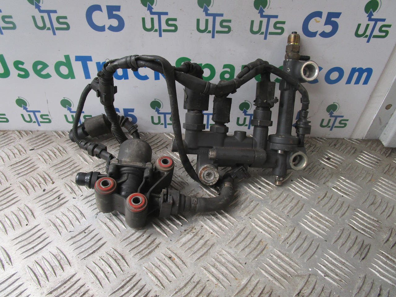 MERCEDES ATEGO / AXOR EURO 5 ADBLUE DOSING PUMP - Motor und Teile für LKW: das Bild 1 MERCEDES ATEGO / AXOR EURO 5 ADBLUE DOSING PUMP - Motor und Teile für LKW: das Bild 1