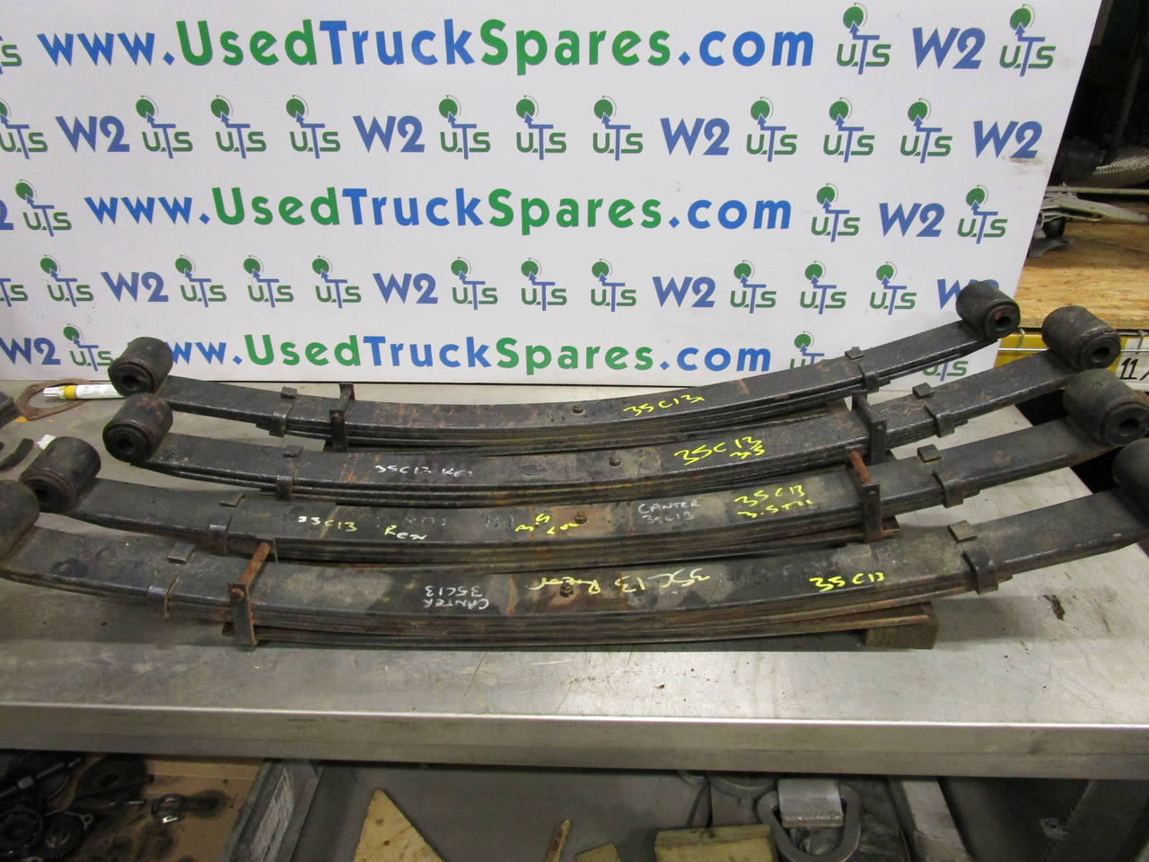 MITSUBISHI CANTER 35C REAR SPRING (PAIR) - Federung für LKW: das Bild 1 MITSUBISHI CANTER 35C REAR SPRING (PAIR) - Federung für LKW: das Bild 1