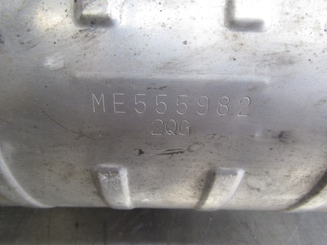 MITSUBISHI FUSO 75C15/C18 DPF EXHAUST ME555982 - Auspuff/ Abgasanlage für LKW: das Bild 2 MITSUBISHI FUSO 75C15/C18 DPF EXHAUST ME555982 - Auspuff/ Abgasanlage für LKW: das Bild 2