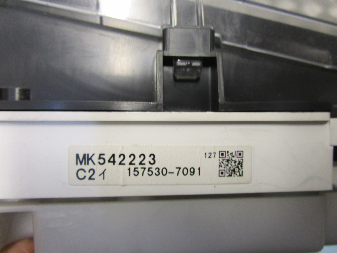MITSUBISHI FUSO CLOCK CLUSTER P/NO MK542223 - Elektrische Ausrüstung für LKW: das Bild 2 MITSUBISHI FUSO CLOCK CLUSTER P/NO MK542223 - Elektrische Ausrüstung für LKW: das Bild 2