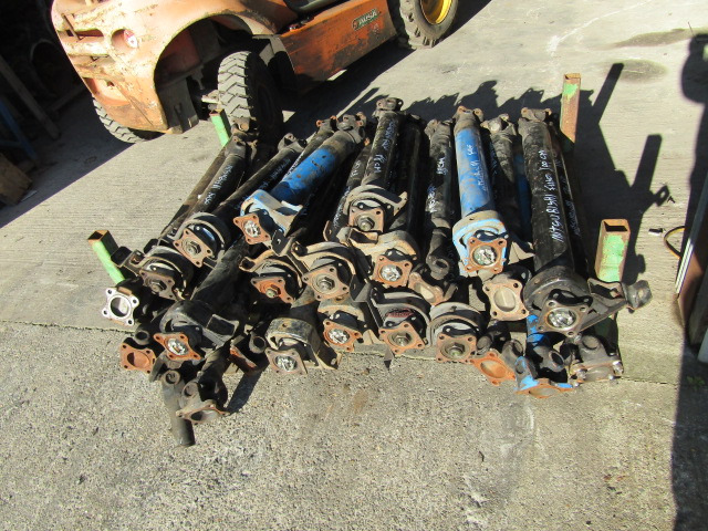 MITSUBISHI FUSO PROPSHAFT - Federung für LKW: das Bild 2 MITSUBISHI FUSO PROPSHAFT - Federung für LKW: das Bild 2