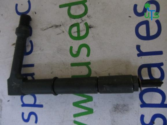 NISSAN D22 2.5 DIESEL INJECTORS SET OF 4 - Kraftstoffaufbereitung/ Kraftstoffförderung für Kommunal-/ Sonderfahrzeug: das Bild 2 NISSAN D22 2.5 DIESEL INJECTORS SET OF 4 - Kraftstoffaufbereitung/ Kraftstoffförderung für Kommunal-/ Sonderfahrzeug: das Bild 2