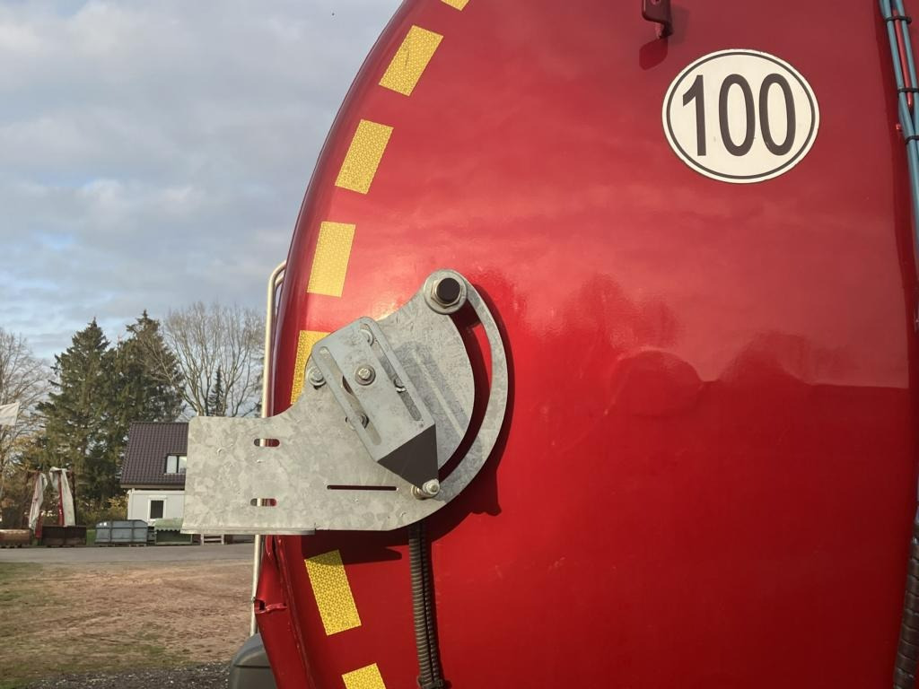 Fliegl STF 27500 TRUCK-LINE - Düngetechnik: das Bild 2 Fliegl STF 27500 TRUCK-LINE - Düngetechnik: das Bild 2