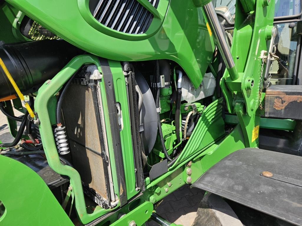 John Deere 6230 - Traktor: das Bild 4 John Deere 6230 - Traktor: das Bild 4