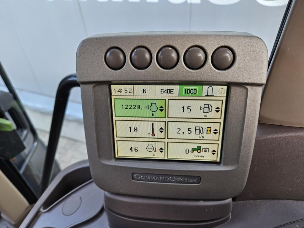 Traktor John Deere 6630 Premium: das Bild 16 Traktor John Deere 6630 Premium: das Bild 16