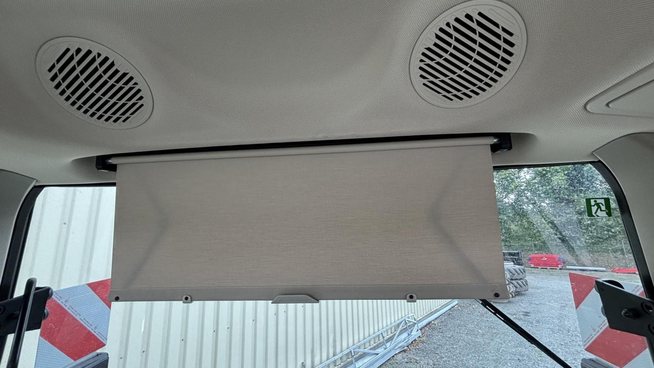 John Deere 6M240 - Traktor: das Bild 3 John Deere 6M240 - Traktor: das Bild 3