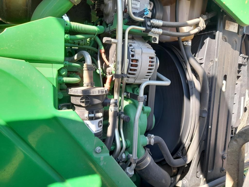 John Deere 6R185 - Traktor: das Bild 3 John Deere 6R185 - Traktor: das Bild 3