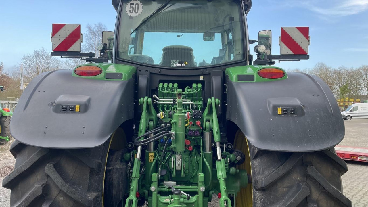 Traktor neu kaufen John Deere 6R215: das Bild 26