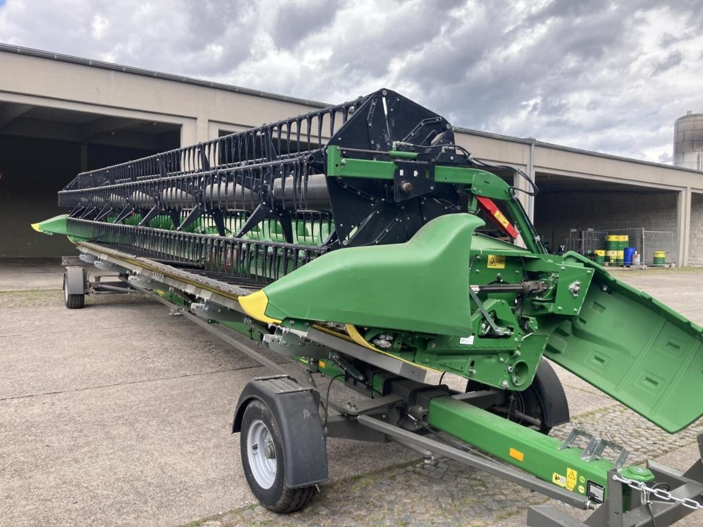 John Deere RD35F - Mähdrescher: das Bild 1 John Deere RD35F - Mähdrescher: das Bild 1