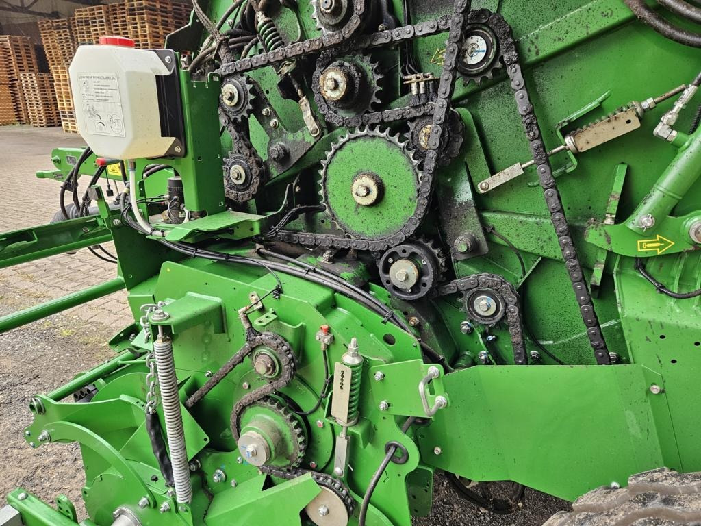 John Deere V461M - PAKET FÜR RUNDBALLENPR - Ballenwickelgerät: das Bild 4 John Deere V461M - PAKET FÜR RUNDBALLENPR - Ballenwickelgerät: das Bild 4