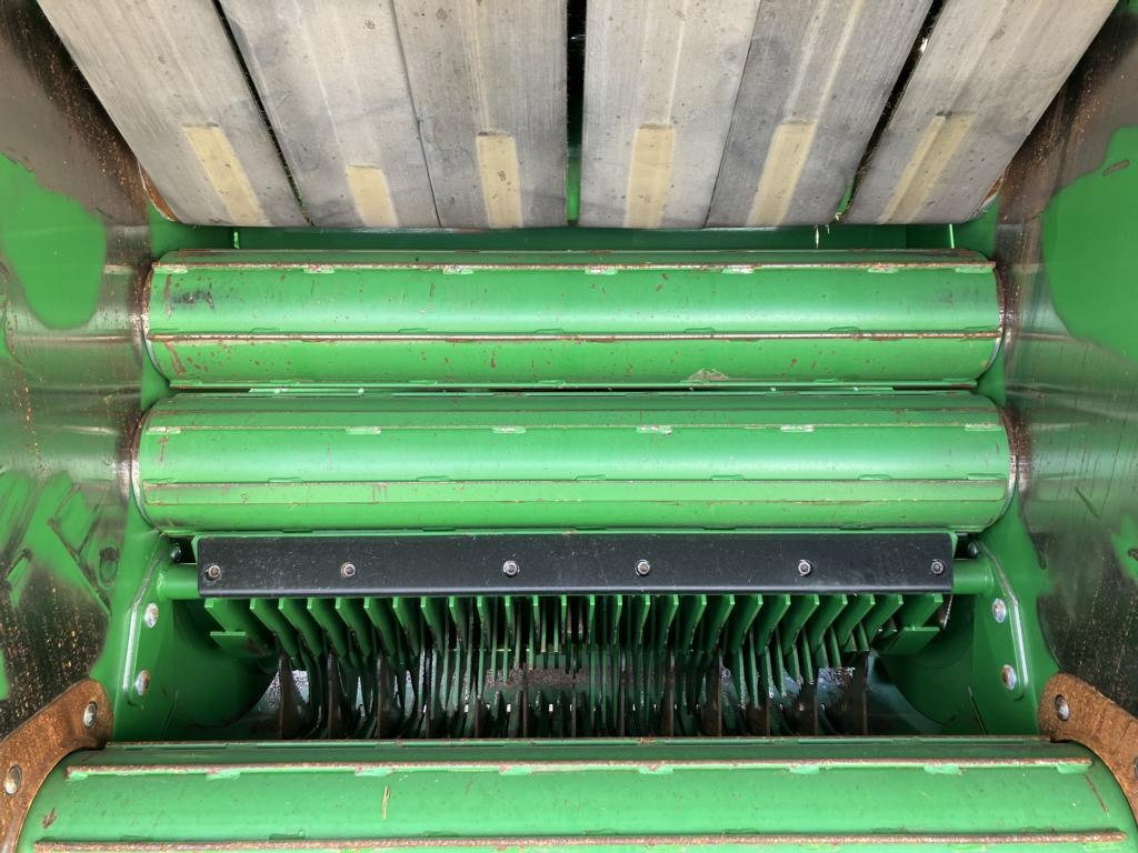 John Deere V461M - PAKET FÜR RUNDBALLENPR - Ballenwickelgerät: das Bild 4 John Deere V461M - PAKET FÜR RUNDBALLENPR - Ballenwickelgerät: das Bild 4