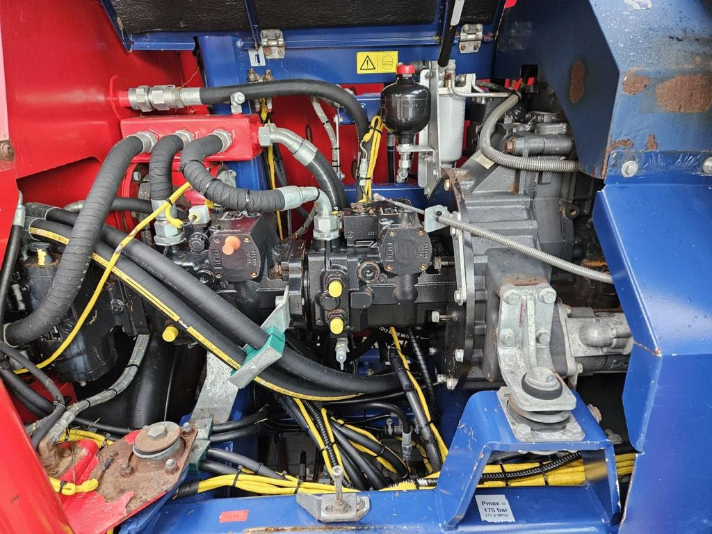 Mayer VM-14 SELBSTFAHRER MONO - Futtermischwagen: das Bild 5 Mayer VM-14 SELBSTFAHRER MONO - Futtermischwagen: das Bild 5