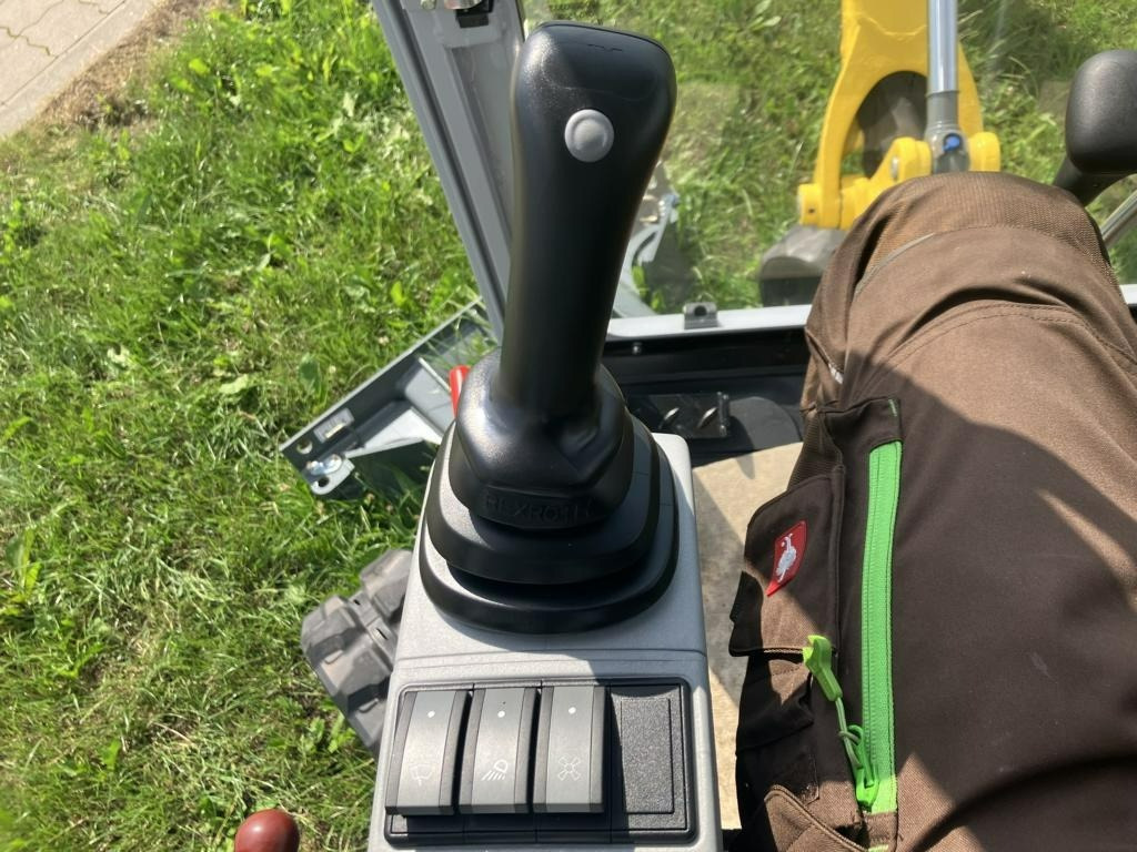 Wacker ET 16 - Minibagger: das Bild 5 Wacker ET 16 - Minibagger: das Bild 5