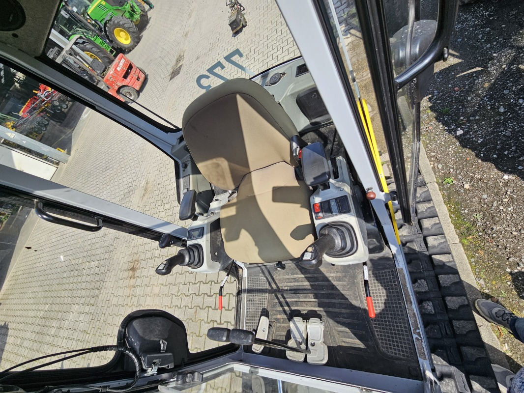 Wacker ET 24 - Minibagger: das Bild 4 Wacker ET 24 - Minibagger: das Bild 4