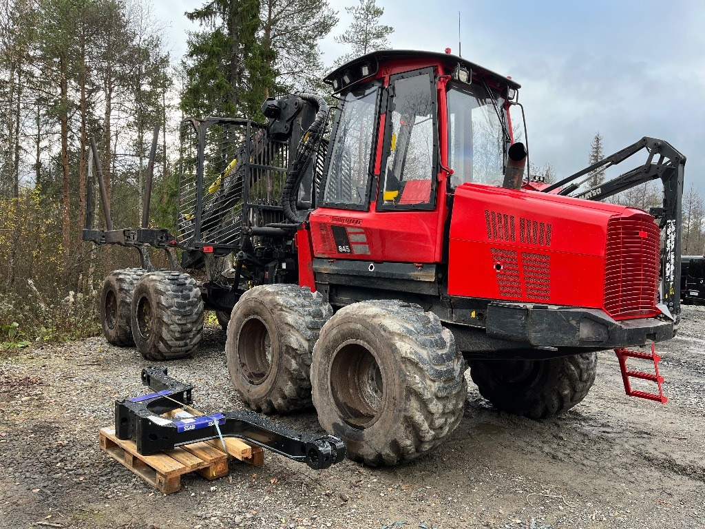 Komatsu 845 - Forwarder: das Bild 3 Komatsu 845 - Forwarder: das Bild 3