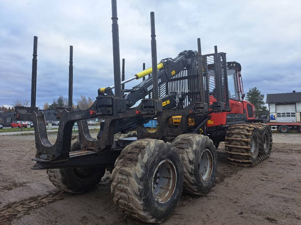Forwarder Komatsu 855: das Bild 19 Forwarder Komatsu 855: das Bild 19