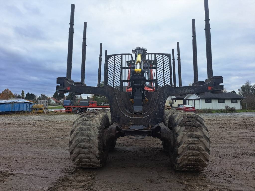 Forwarder Komatsu 855: das Bild 18 Forwarder Komatsu 855: das Bild 18