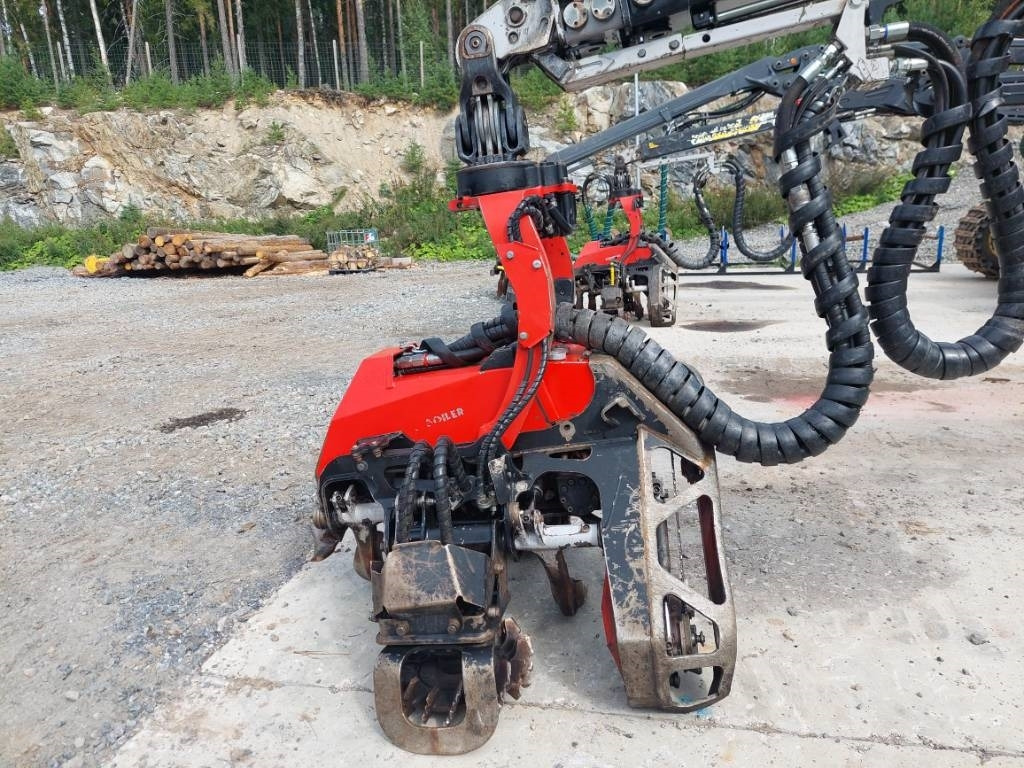 Komatsu C 123 - Fällgreifer: das Bild 2 Komatsu C 123 - Fällgreifer: das Bild 2