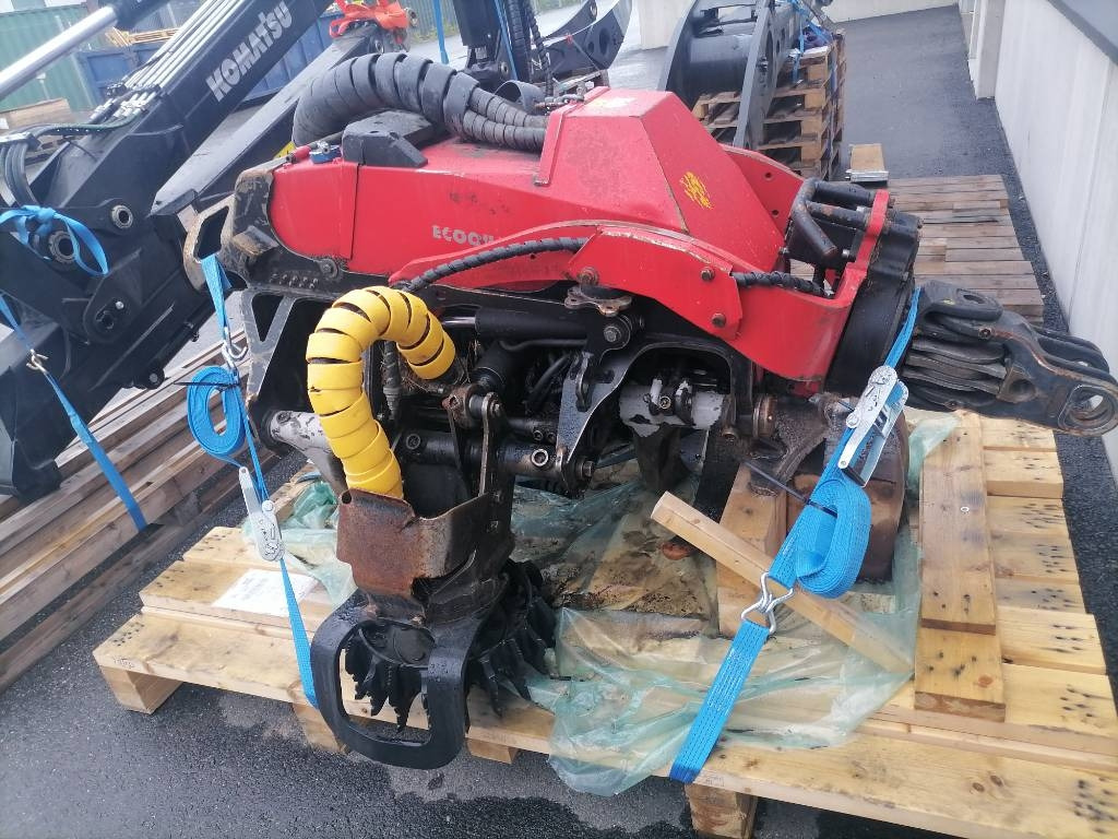 Komatsu C 124 - Harvester: das Bild 1 Komatsu C 124 - Harvester: das Bild 1