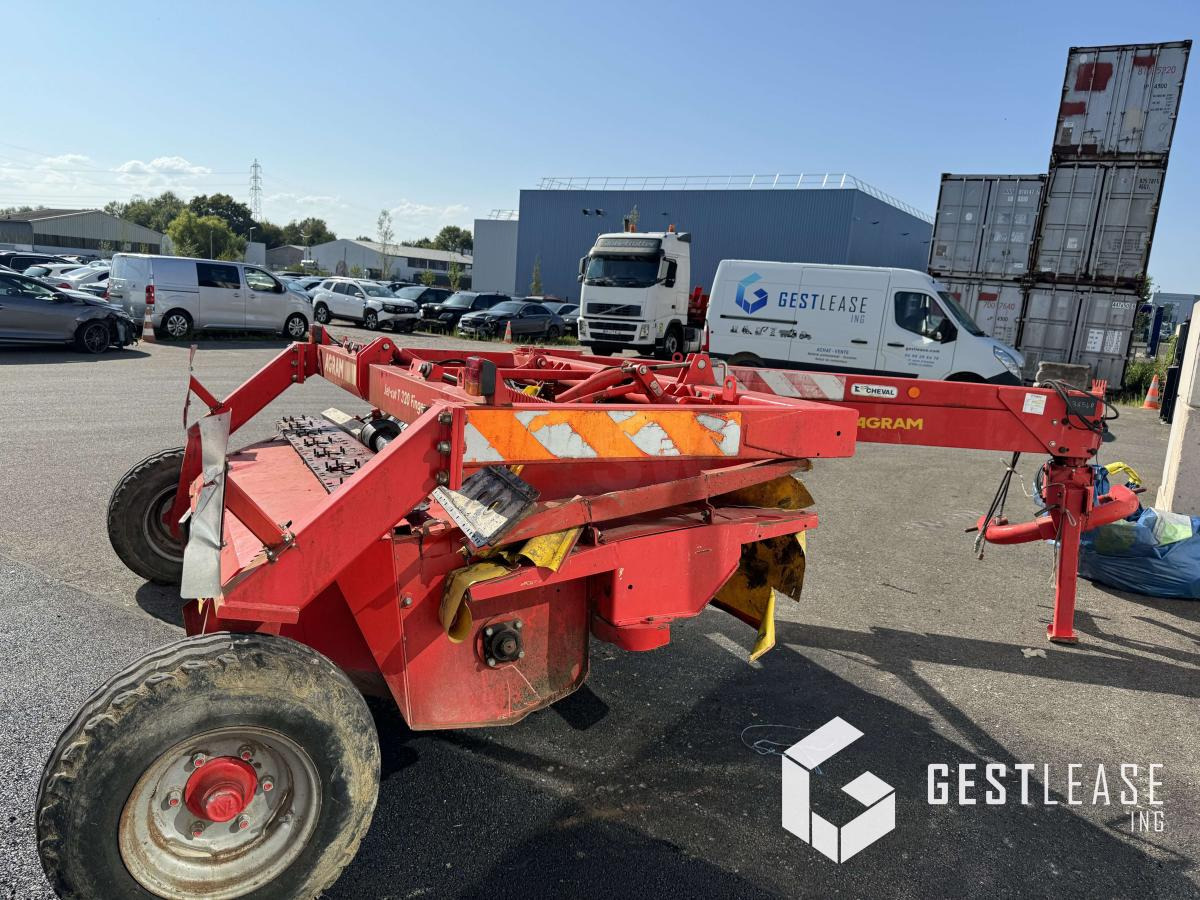 Agram JET CUT T320 FINGER - Mähwerk: das Bild 3 Agram JET CUT T320 FINGER - Mähwerk: das Bild 3