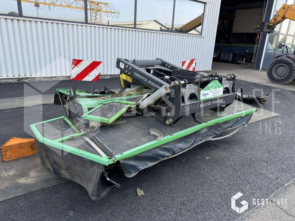 Deutz SM5.32 FTG - Mähwerk: das Bild 1 Deutz SM5.32 FTG - Mähwerk: das Bild 1