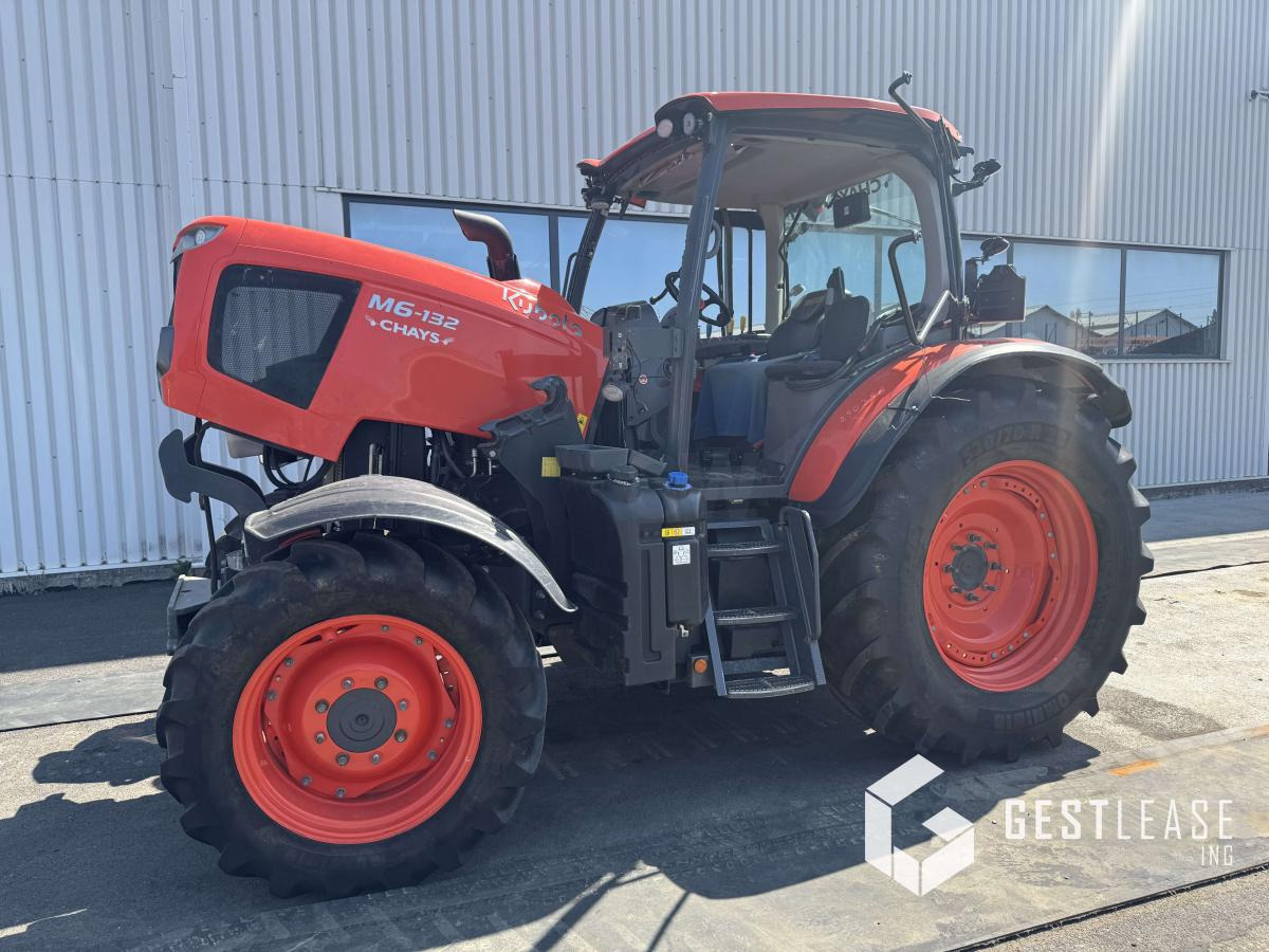 Kubota M6-132 - Traktor: das Bild 1 Kubota M6-132 - Traktor: das Bild 1