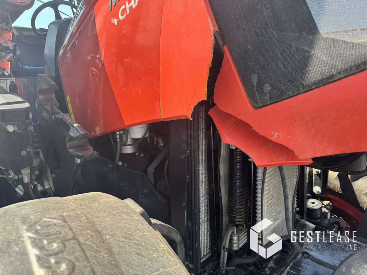 Kubota M6-132 - Traktor: das Bild 5 Kubota M6-132 - Traktor: das Bild 5