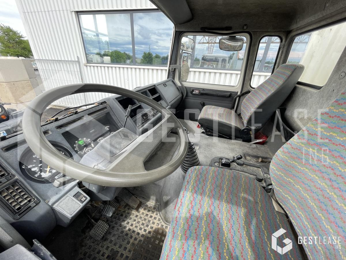 Innenraum Bild 1: Renault Midlum 140.13 – Leasing Renault Midlum 140.13