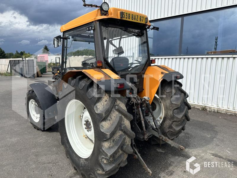 Renault PALES 240 - Traktor: das Bild 2 Renault PALES 240 - Traktor: das Bild 2