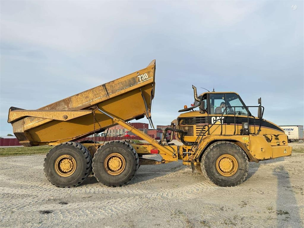 CAT 730 - Knickgelenkter Dumper: das Bild 5 CAT 730 - Knickgelenkter Dumper: das Bild 5