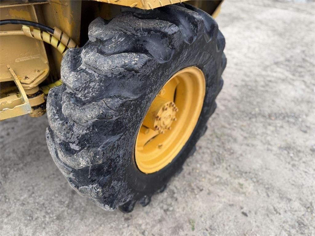 Thwaites T450 Rotator – Leasing Thwaites T450 Rotator: das Bild 16 Thwaites T450 Rotator – Leasing Thwaites T450 Rotator: das Bild 16