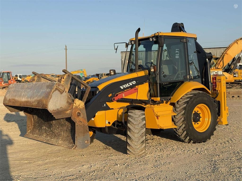 Volvo BL 71 - Baggerlader: das Bild 3 Volvo BL 71 - Baggerlader: das Bild 3