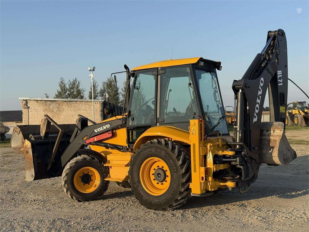Volvo BL 71 - Baggerlader: das Bild 5 Volvo BL 71 - Baggerlader: das Bild 5