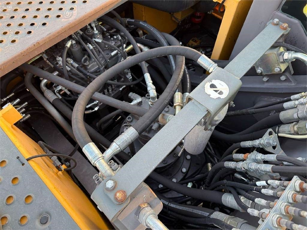 Kettenbagger Volvo EC 250 DL 3D GPS + ROTOTILT: das Bild 15