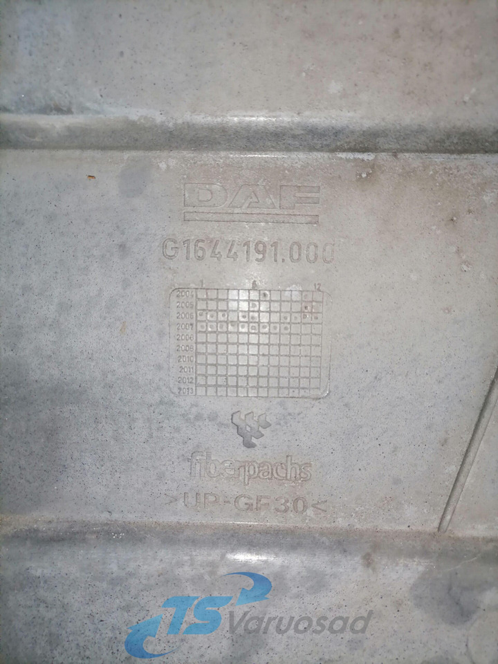 DAF Grille panel 1644191 - Kühlergrill für LKW: das Bild 4 DAF Grille panel 1644191 - Kühlergrill für LKW: das Bild 4