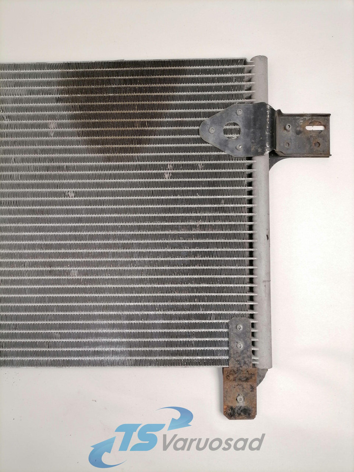 MAN A/C radiator 81619200030 - Heizung/ Lüftung für LKW: das Bild 4 MAN A/C radiator 81619200030 - Heizung/ Lüftung für LKW: das Bild 4