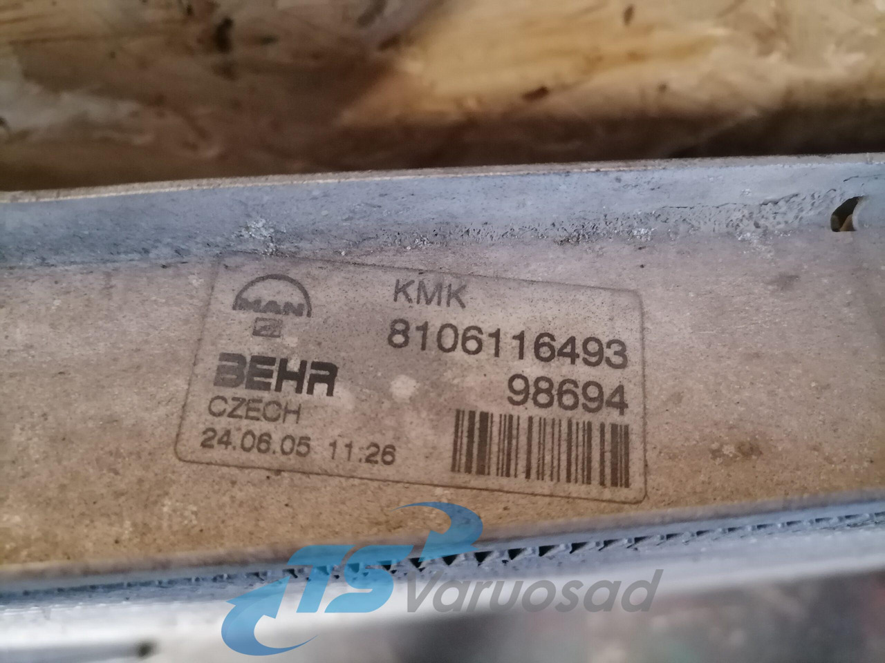 MAN Cooling radiator 8106116493 - Kühler für LKW: das Bild 3 MAN Cooling radiator 8106116493 - Kühler für LKW: das Bild 3