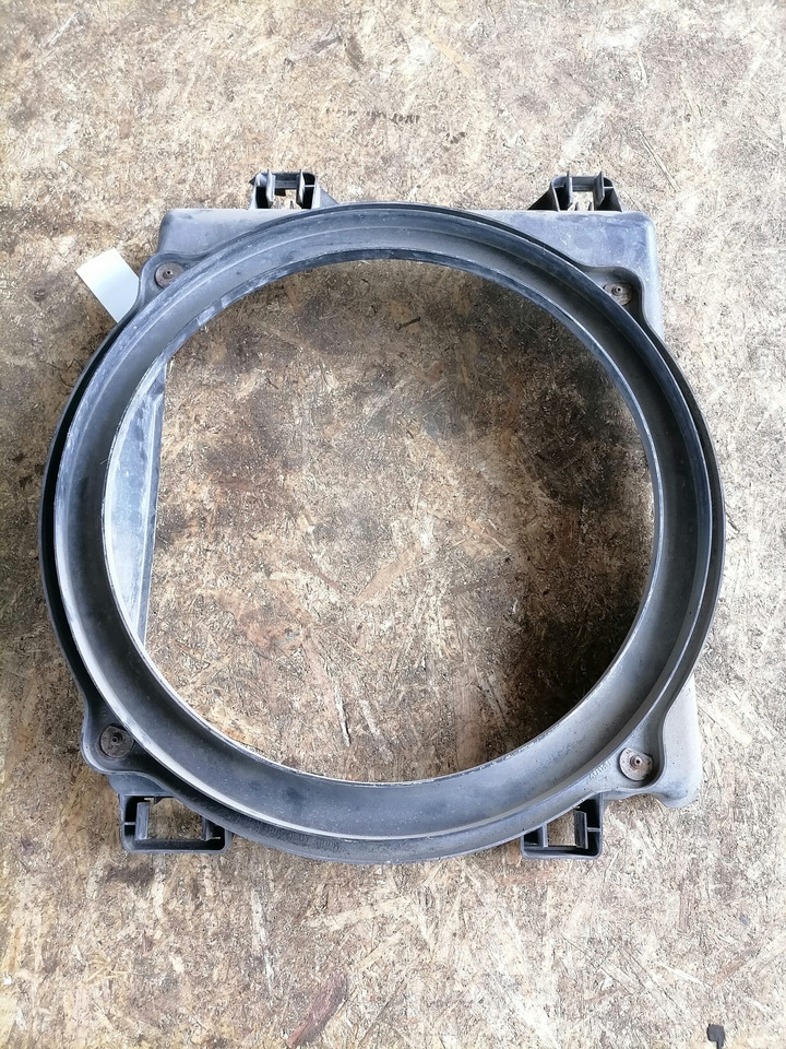 MAN Fan shroud 81066200173 - Kühler für LKW: das Bild 2 MAN Fan shroud 81066200173 - Kühler für LKW: das Bild 2