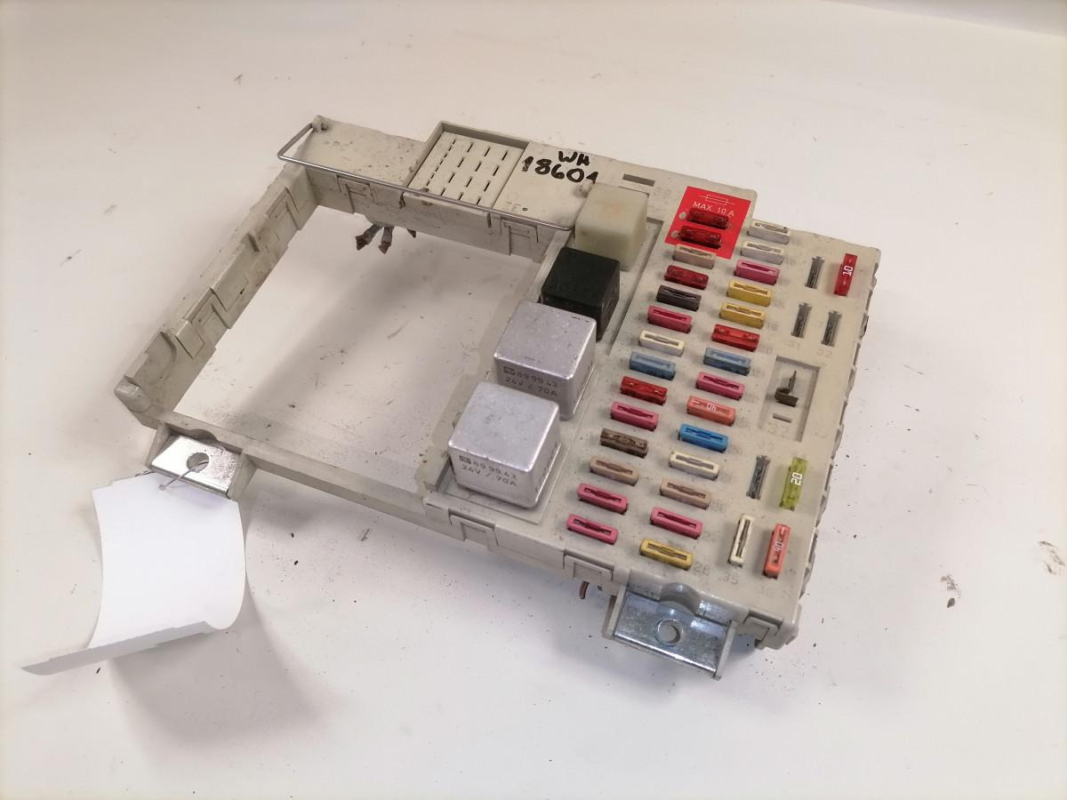 MAN Kaitsmepaneel 81254446074 - Sicherung für LKW: das Bild 3 MAN Kaitsmepaneel 81254446074 - Sicherung für LKW: das Bild 3