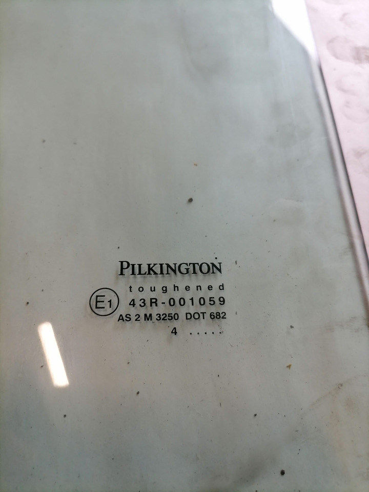 MAN Küljeklaas, vasak 81626450039 - Fenster und Teile für LKW: das Bild 5 MAN Küljeklaas, vasak 81626450039 - Fenster und Teile für LKW: das Bild 5