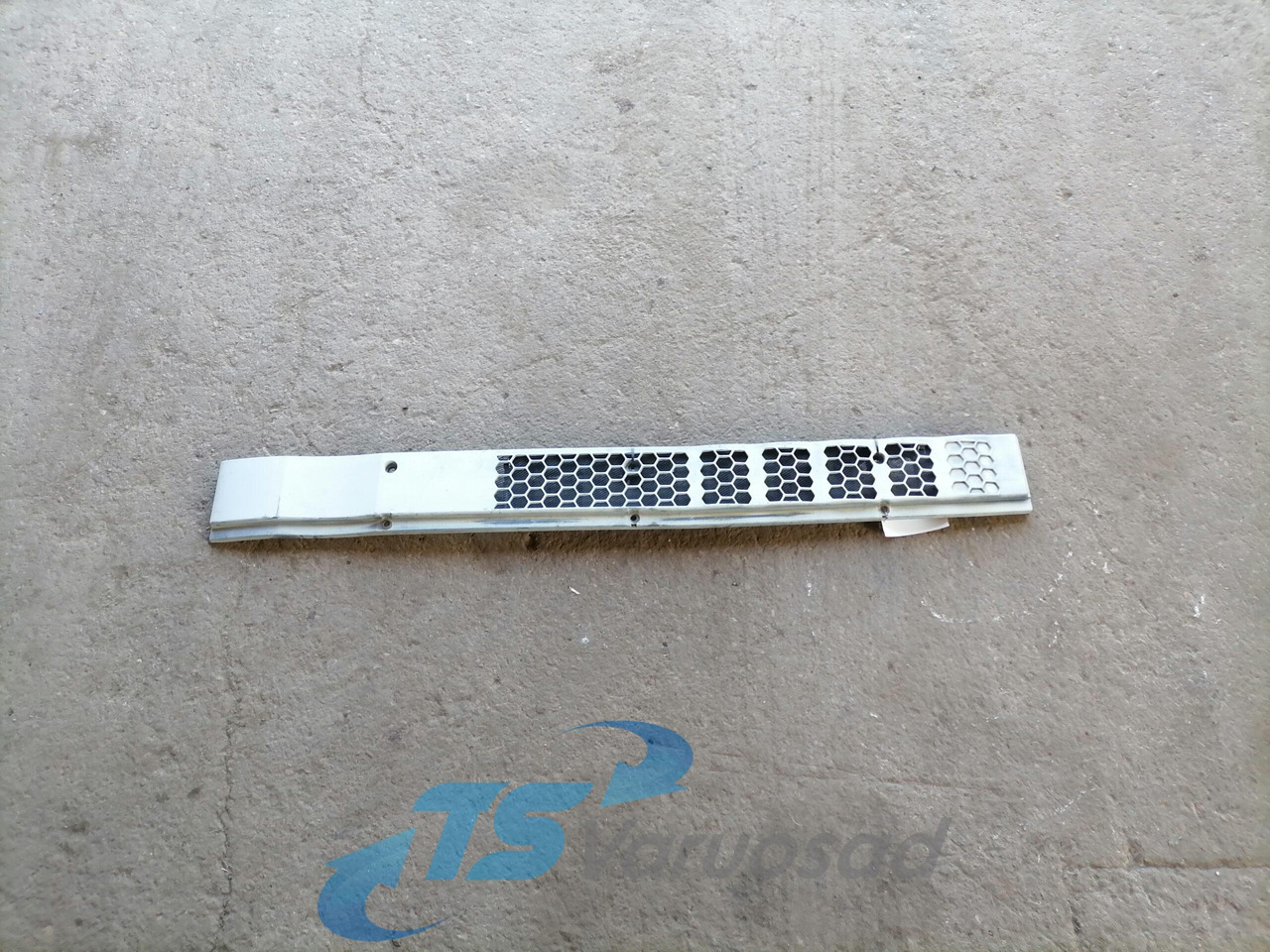 MAN Õhuvõtu rest 81082010418 - Luftansaugsystem für LKW: das Bild 1 MAN Õhuvõtu rest 81082010418 - Luftansaugsystem für LKW: das Bild 1