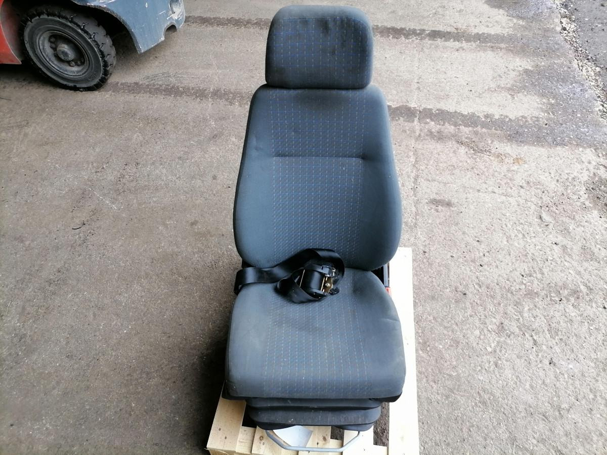 MAN Passenger seat 81623016900 - Sitz für LKW: das Bild 3 MAN Passenger seat 81623016900 - Sitz für LKW: das Bild 3